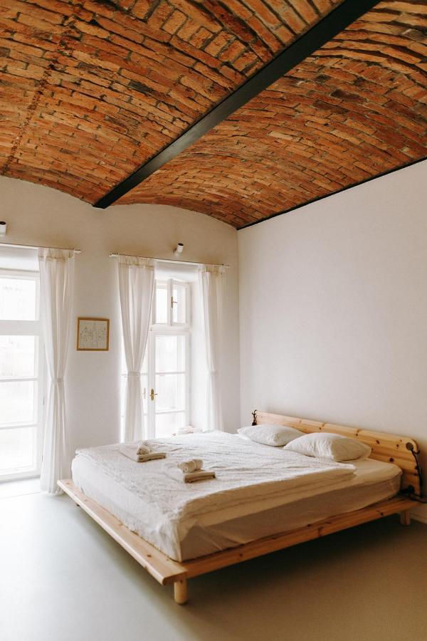 Apartmany Starak V Historickem Centru Znojma 兹诺伊莫 外观 照片